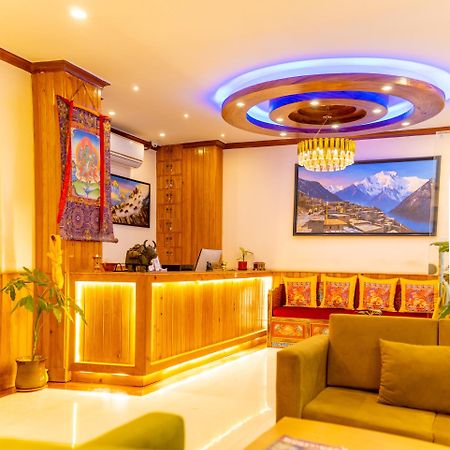 Hotel Yakroo Manang Kathmandu Exteriör bild