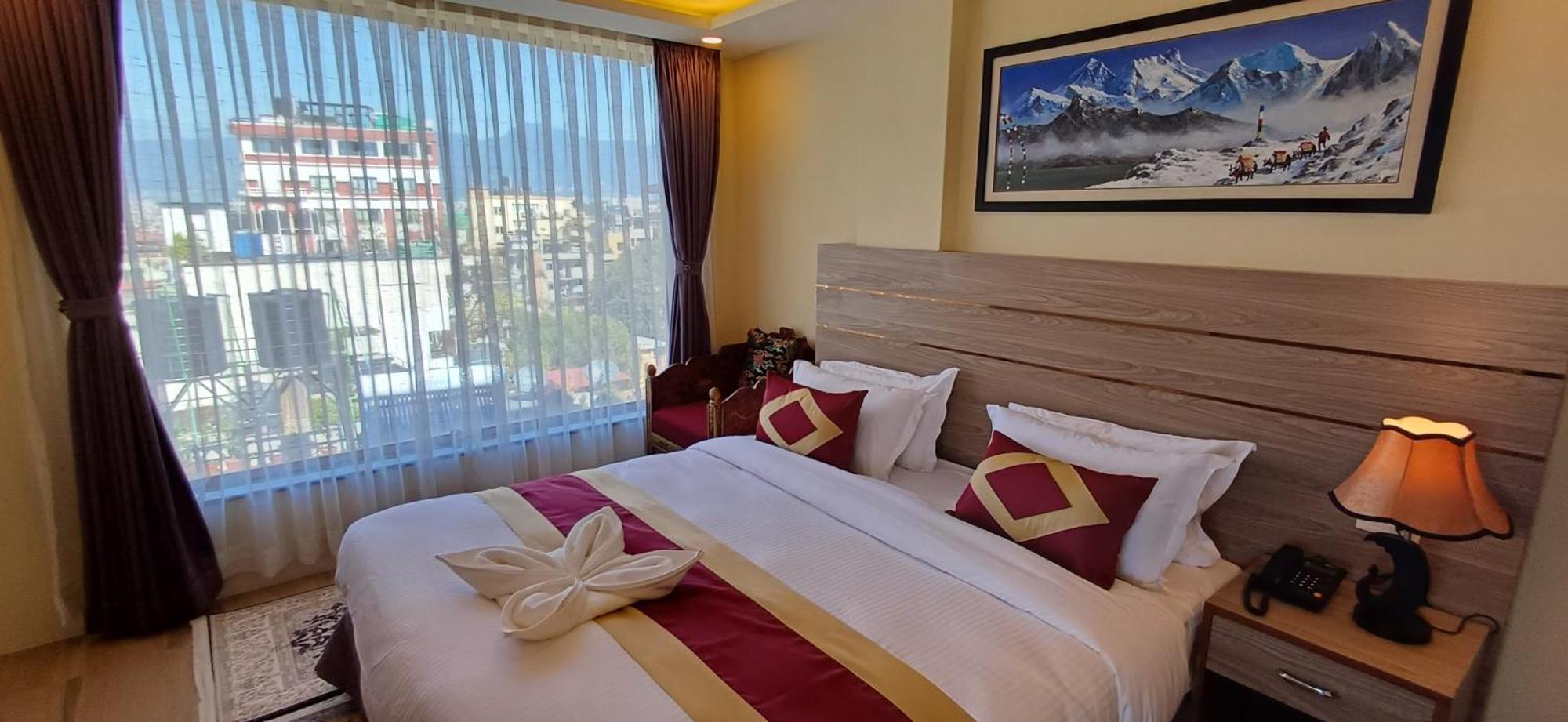 Hotel Yakroo Manang Kathmandu Exteriör bild