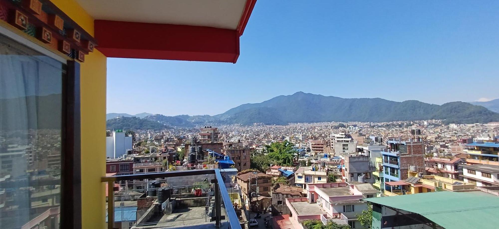 Hotel Yakroo Manang Kathmandu Exteriör bild