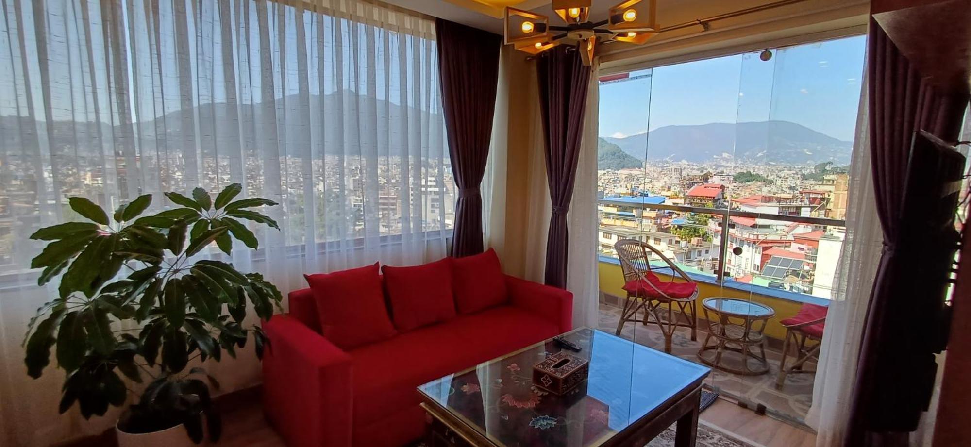 Hotel Yakroo Manang Kathmandu Exteriör bild