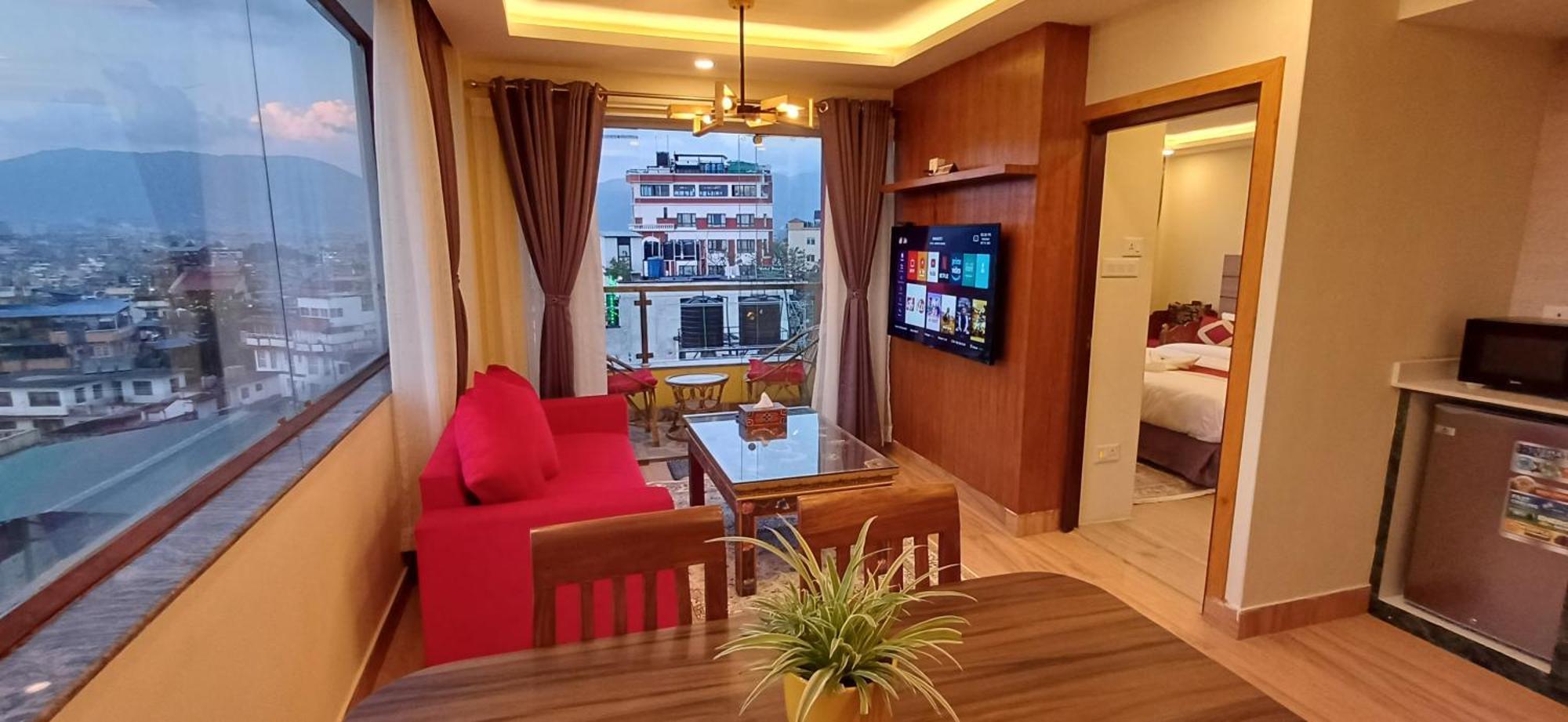 Hotel Yakroo Manang Kathmandu Exteriör bild