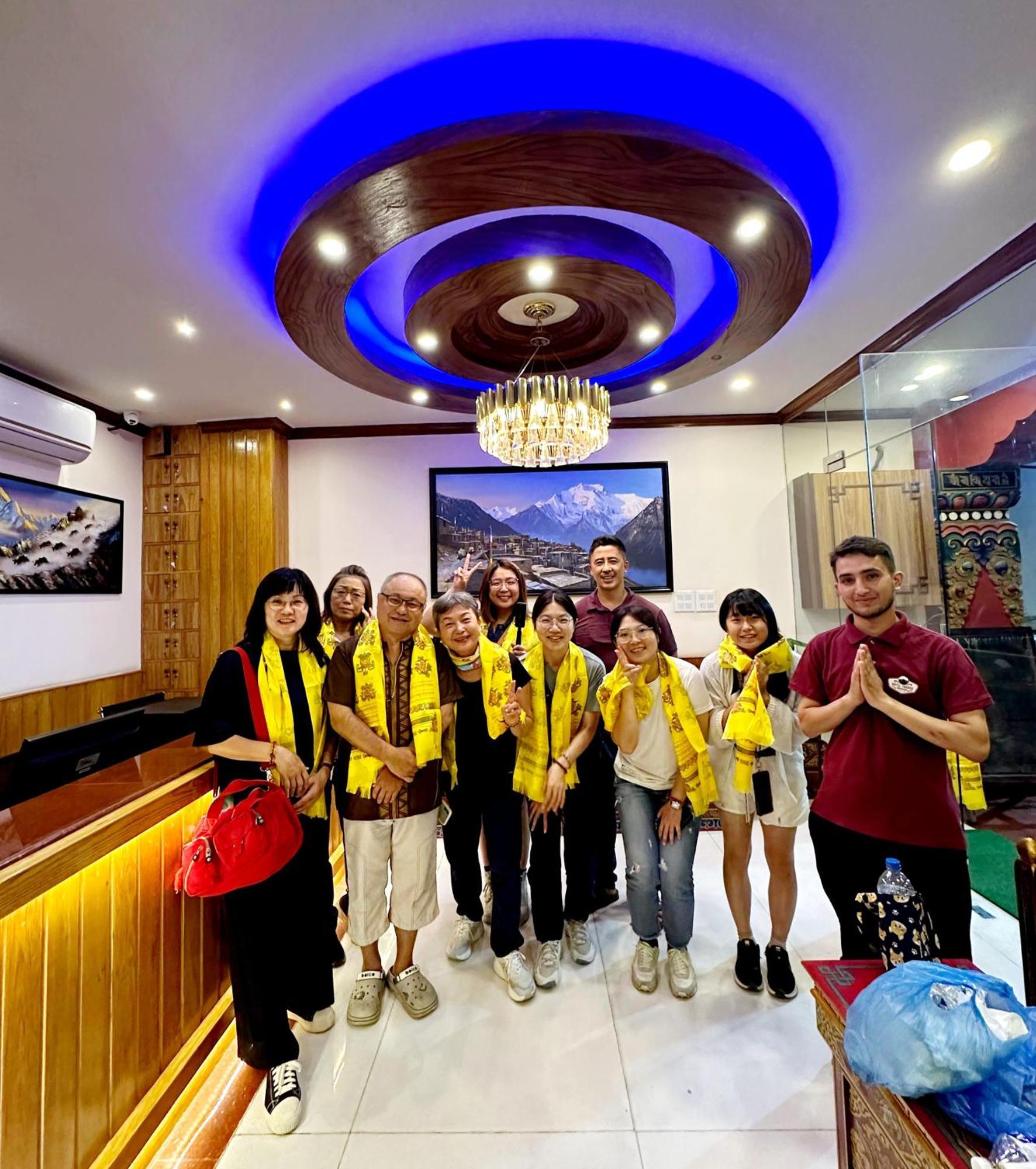 Hotel Yakroo Manang Kathmandu Exteriör bild