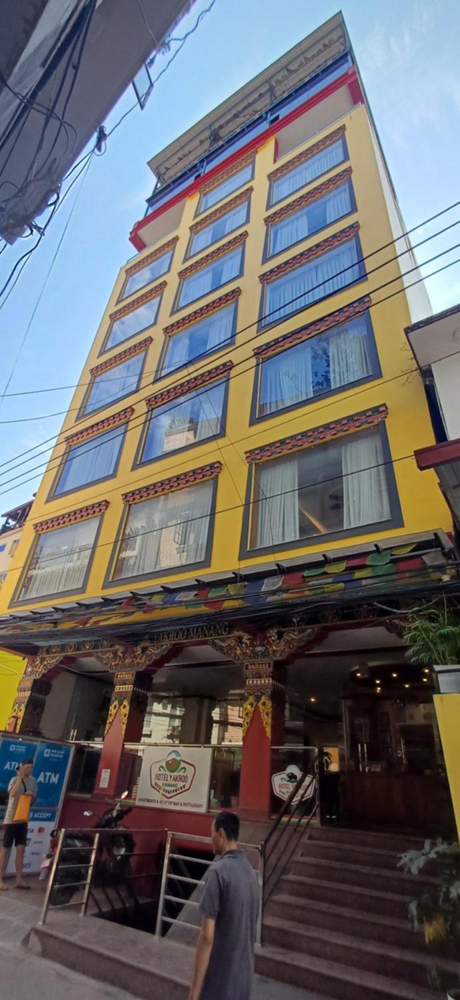 Hotel Yakroo Manang Kathmandu Exteriör bild